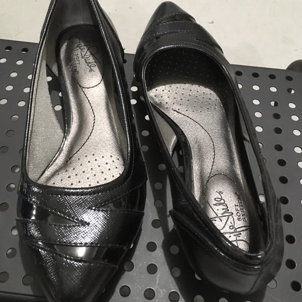 Formal shoes
